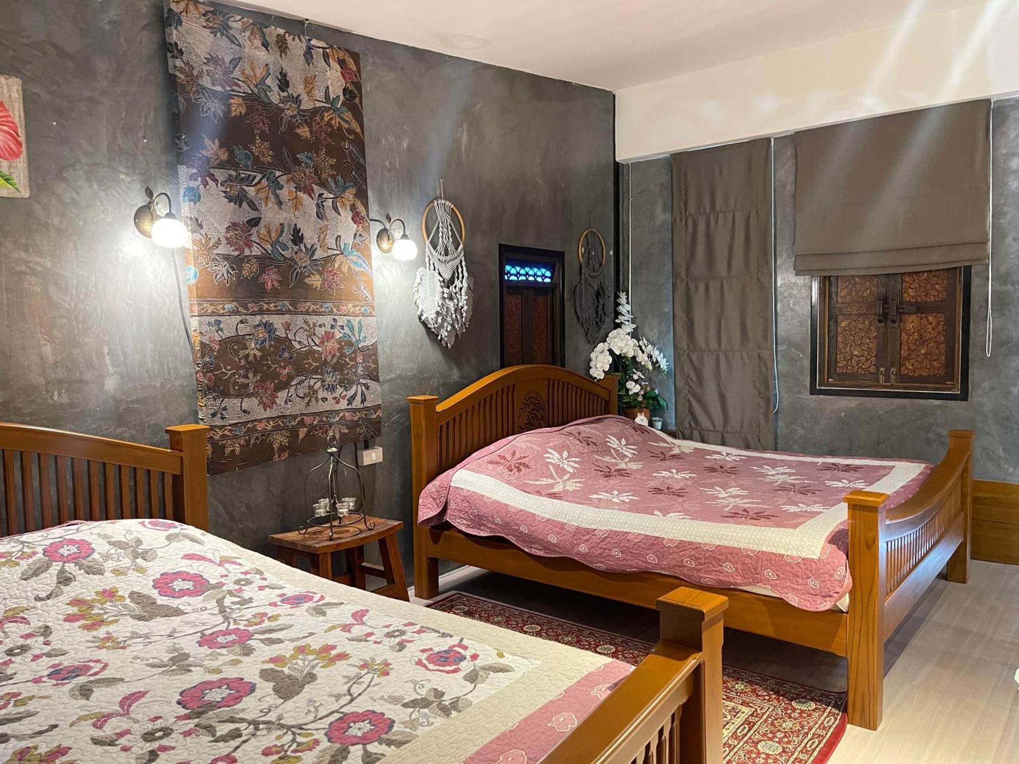 The Quarter Wutthakat Apartment Bangkok Room photo
